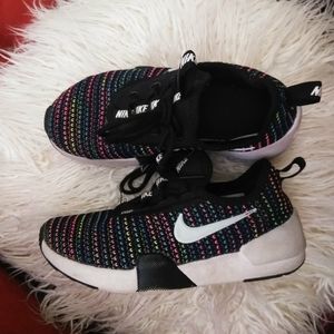 Nike kids girls size 13